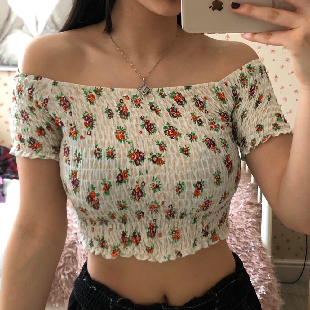 Topshop Floral Short Sleeve Crop Top Size 8 Petite